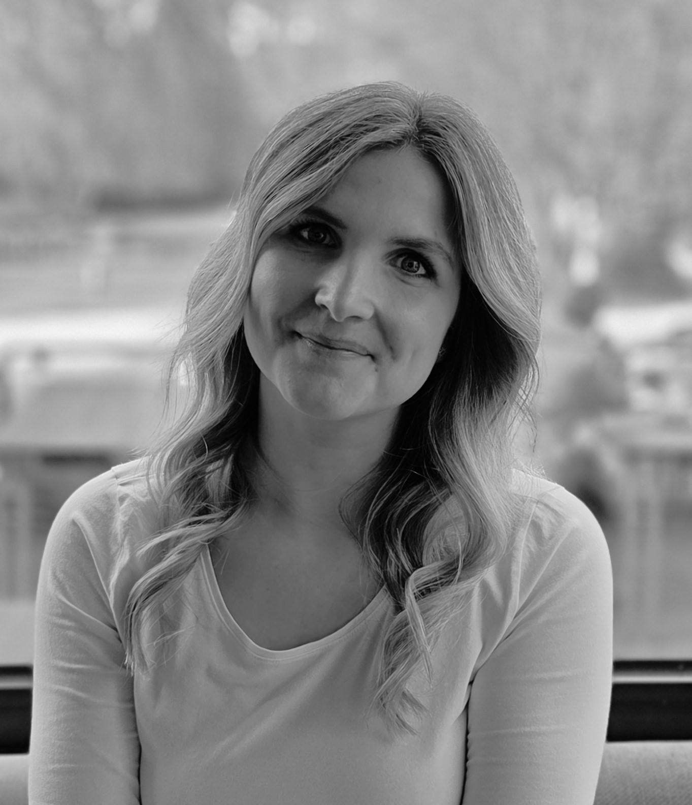 Frau Sarah Hutmacher